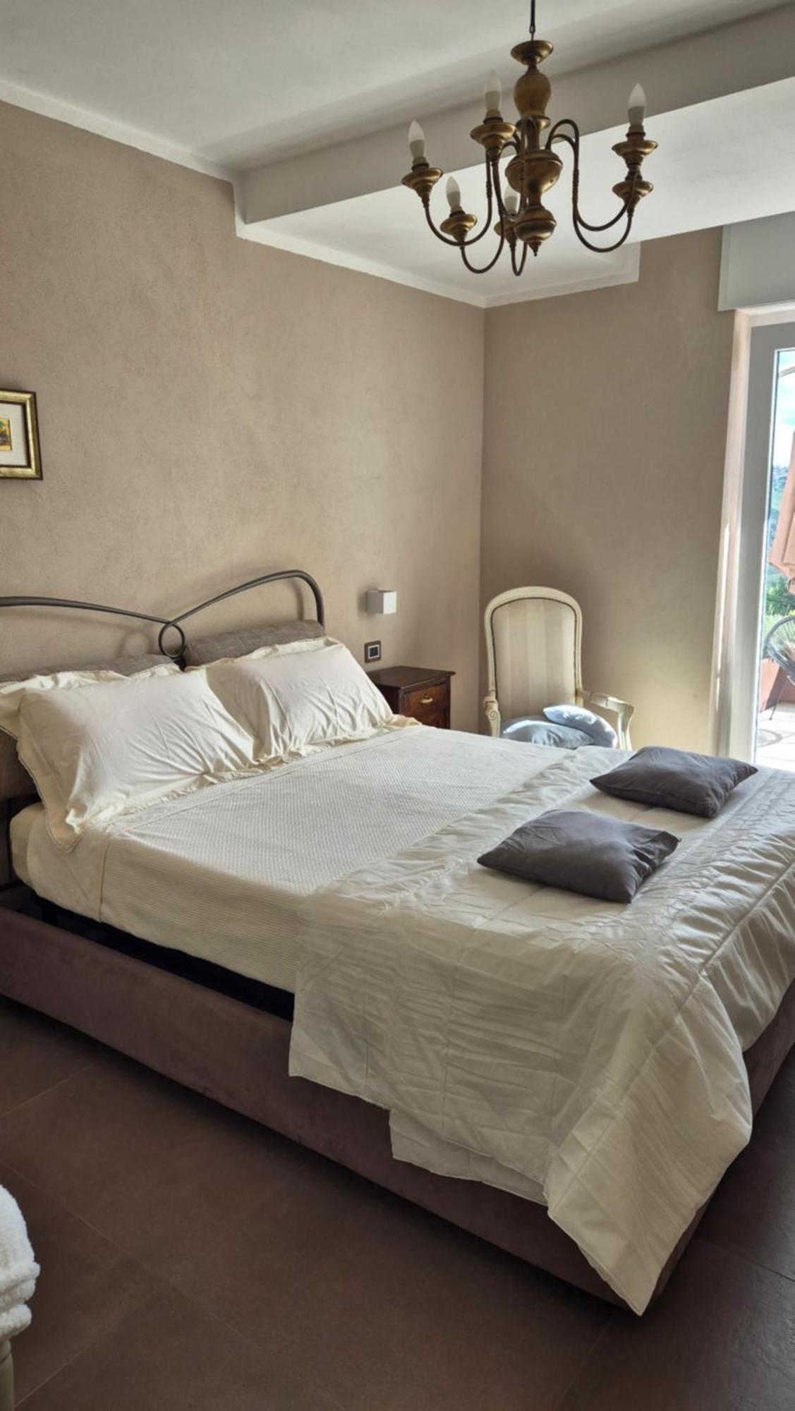 Cicci House Διαμέρισμα Άλμπα Εξωτερικό φωτογραφία
